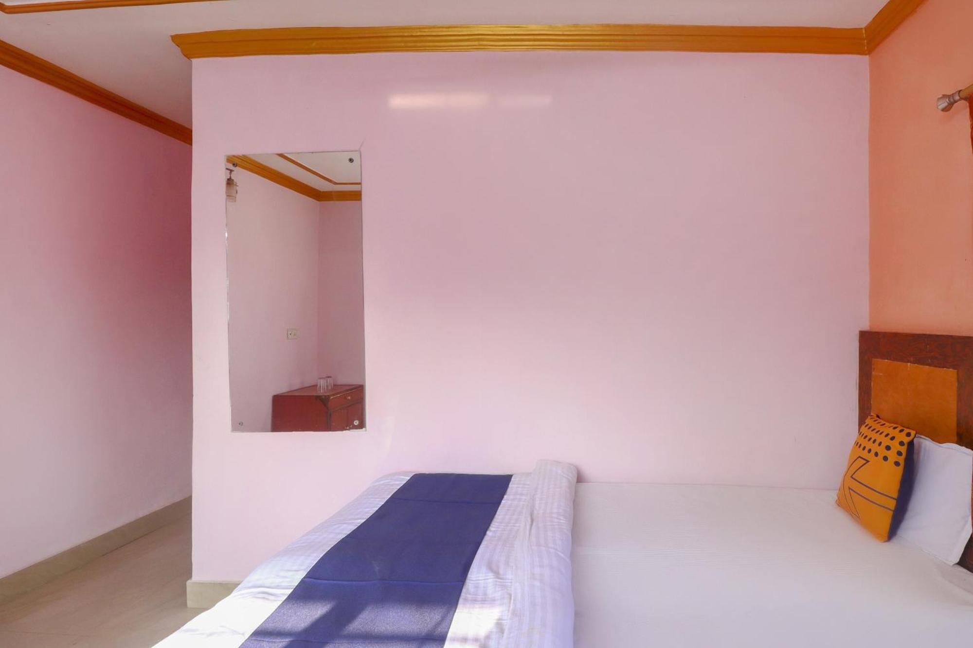 Spot On 75963 Hotel Prince Bodhgaya Bagian luar foto
